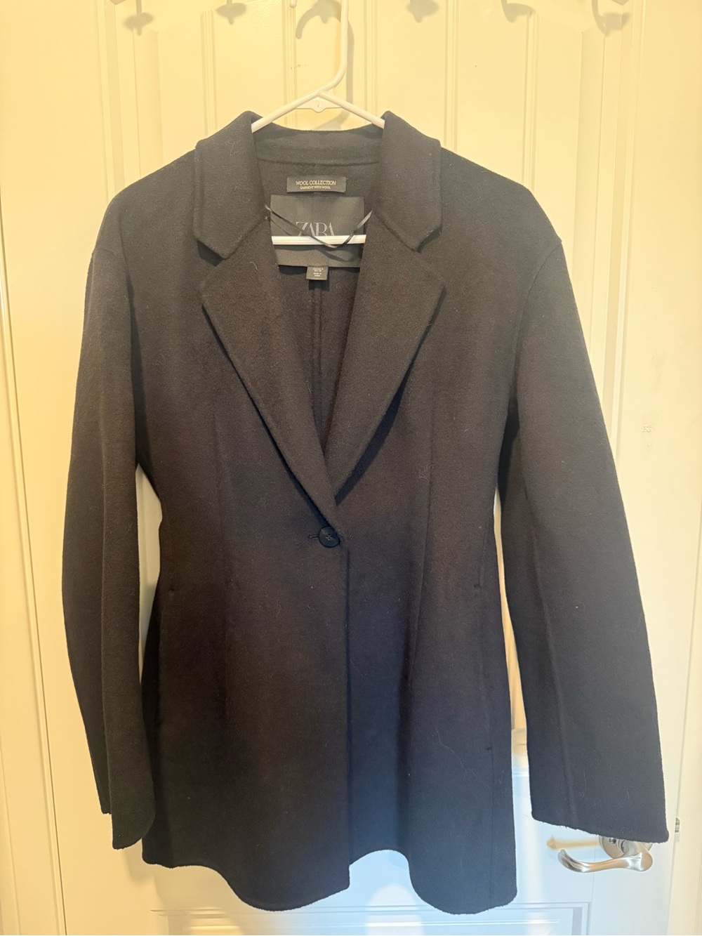 Zara Black Wool-Blend Single-Button blazer